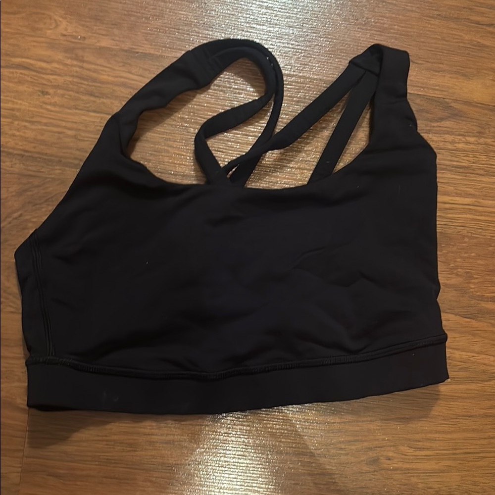 Black Lululemon sports bra